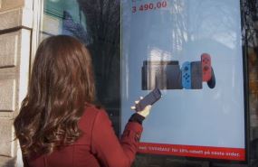 Сенсорные стойки для магазинов